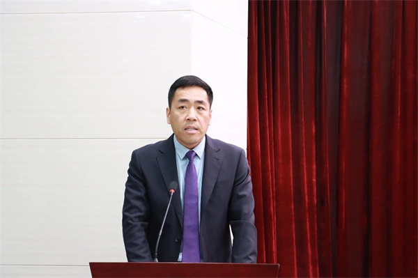 凝智慧聚合力加速实现百龙梦！|百龙创园2025年工作总结暨表彰大会隆重召开